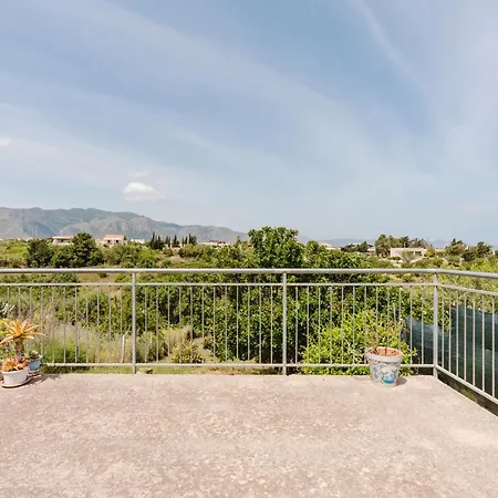 Casetta Dino * 알카모 마리나